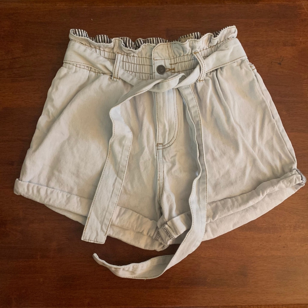 Wish list Denim Paperbag Short Size S high waisted Short